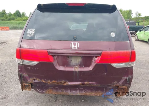 2008 Honda Odyssey Lx z USA, uszkodzony, nr VIN 5FNRL38298B081597